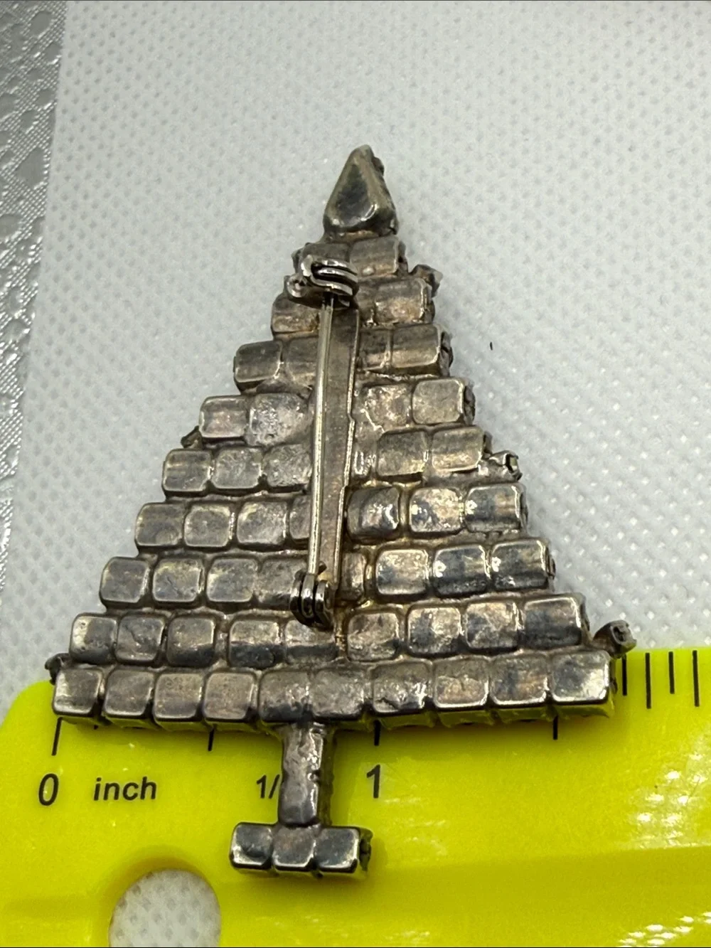 Vintage special rhinestone Christmas Tree Brooch Pin Sparkling Holiday Jewelry